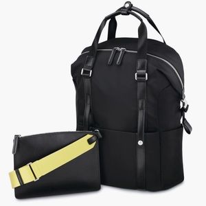 Sarah Jessica Parker Carried Away Samsonite